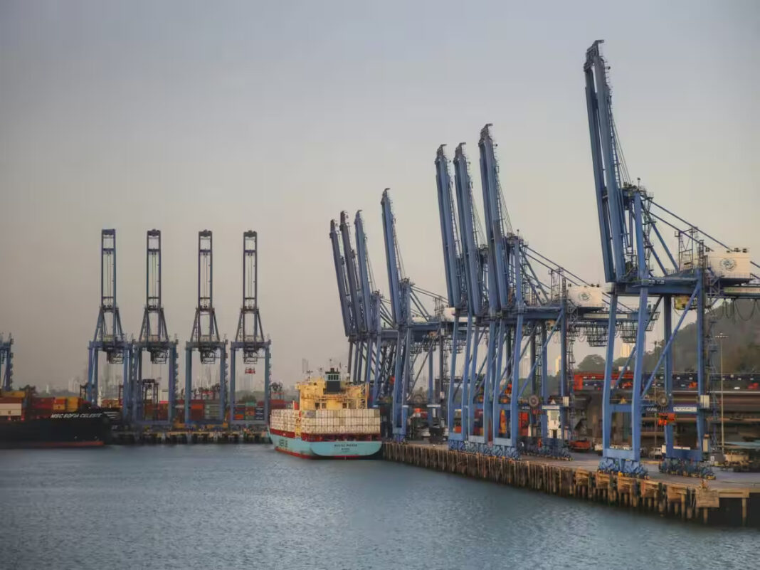 Mumbai Port Examines Risks In Cargo Operations