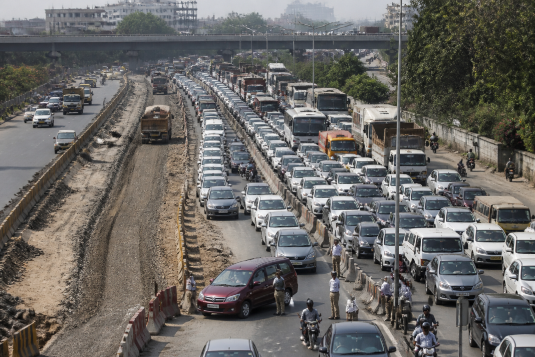 Vehicles stuck in heavy traffic on the Mumbai-Ahmedabad Highway near the Versova Bridge in Vasai-Virar