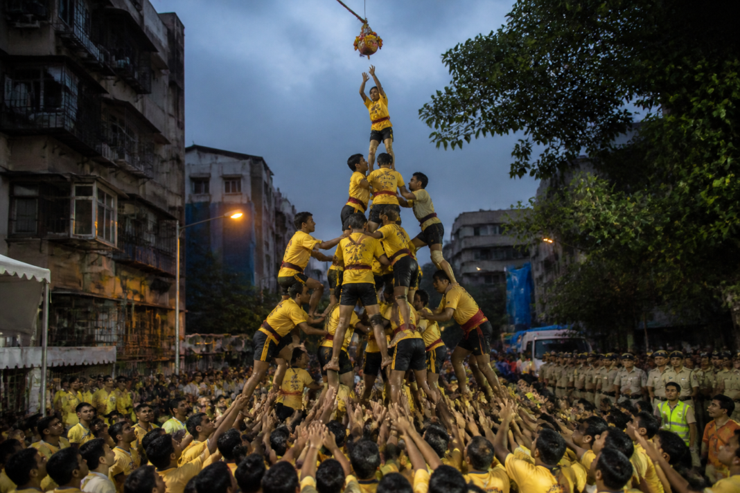 Govindas forming a human pyramid during a Mumbai Dahi Handi celebration