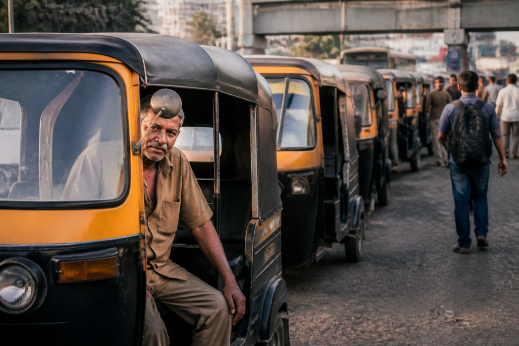 Autorickshaws operating in the Kalyan RTO region, representing welfare support for senior Kalyan RTO rickshaw drivers