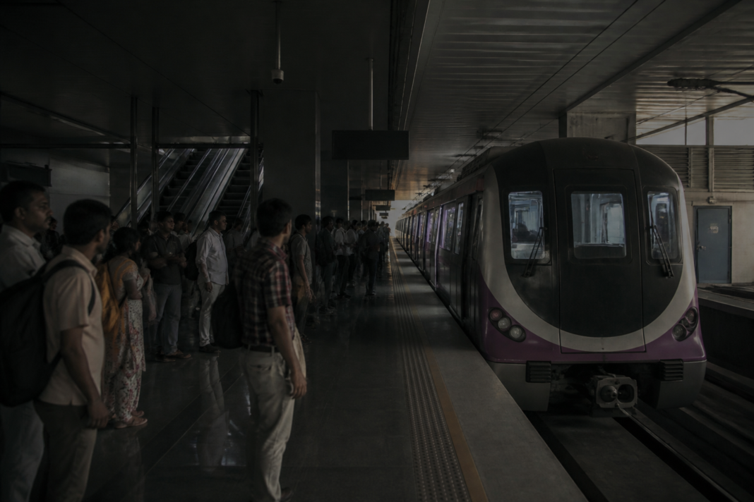 Pune Metro train stopped at a station during a power outage affecting the Pimpri-Chinchwad to Swargate corridor