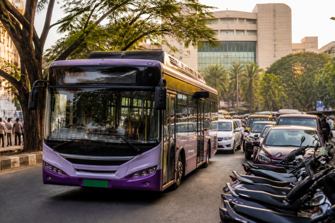 TMT electric bus stopped near Thane Municipal Corporation headquarters during traffic congestion in Pachpakhadi