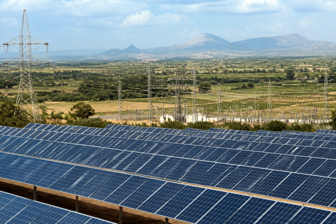 Ground-mounted Maharashtra solar projects supplying electricity to agricultural feeders in Nashik district