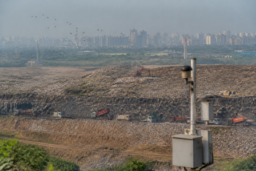 Kanjurmarg dumping ground in Mumbai, where a proposed NEERI study will measure methane emissions, odour and air pollution