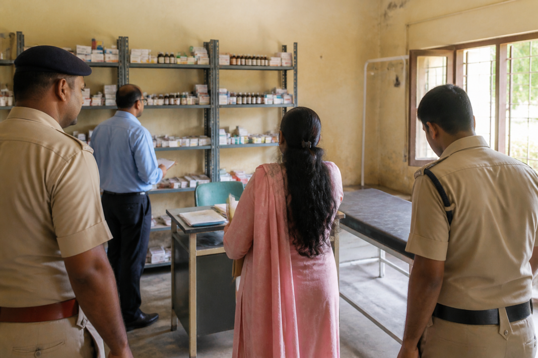 Health department and police officials inspecting a clinic in Kasalkhand, Panvel, in a bogus doctor case