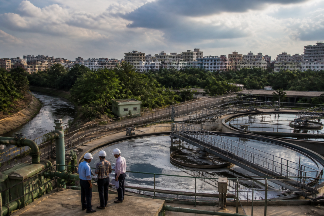 Bengaluru STP capacity expansion and sewage treatment infrastructure near an urban waterway