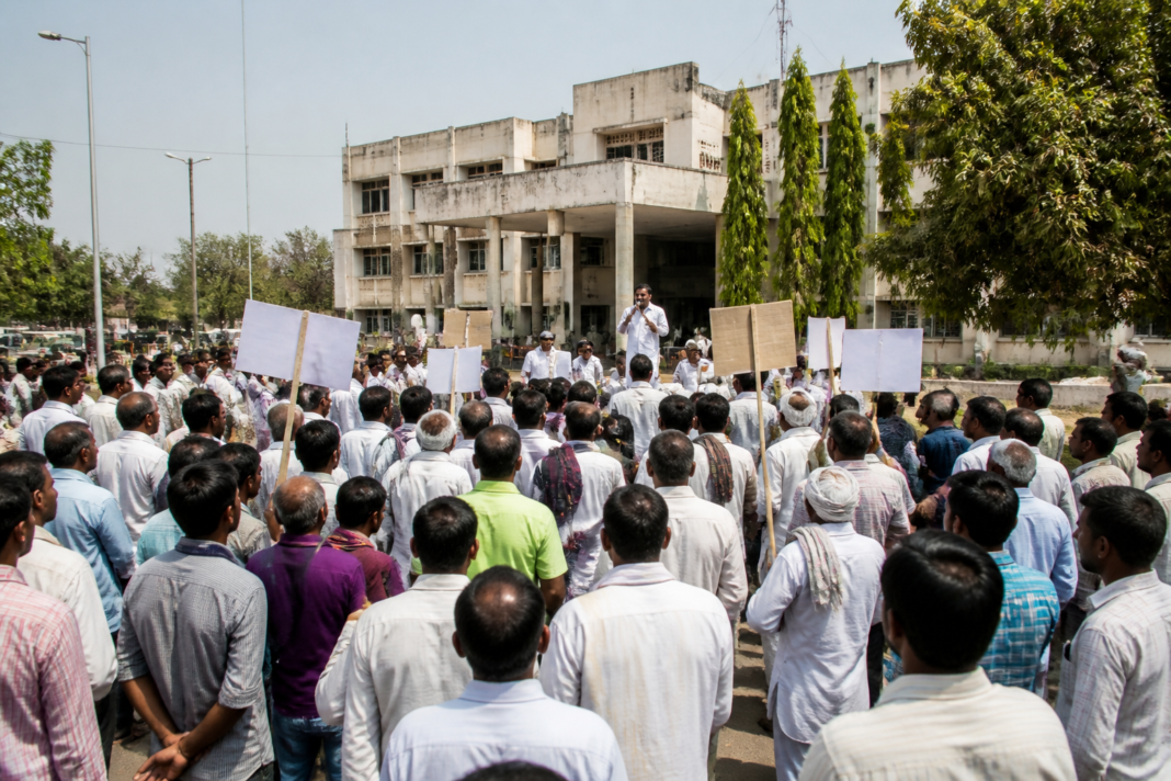 Hingoli protest over stalled Maharashtra infrastructure and development projects
