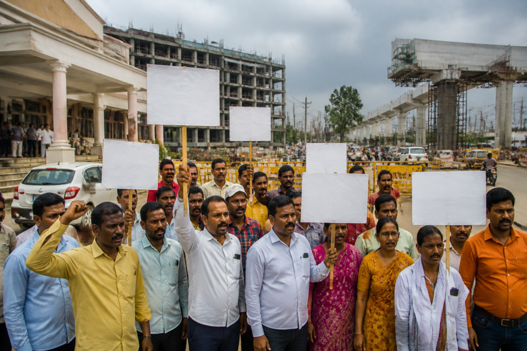 Hingoli development projects protest led by Ambadas Danve in Maharashtra