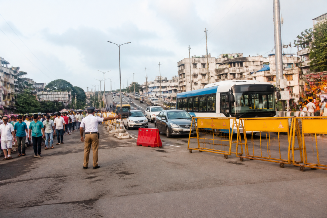 Pimpri-Chinchwad traffic changes redirect vehicles during Ganesh immersion processions