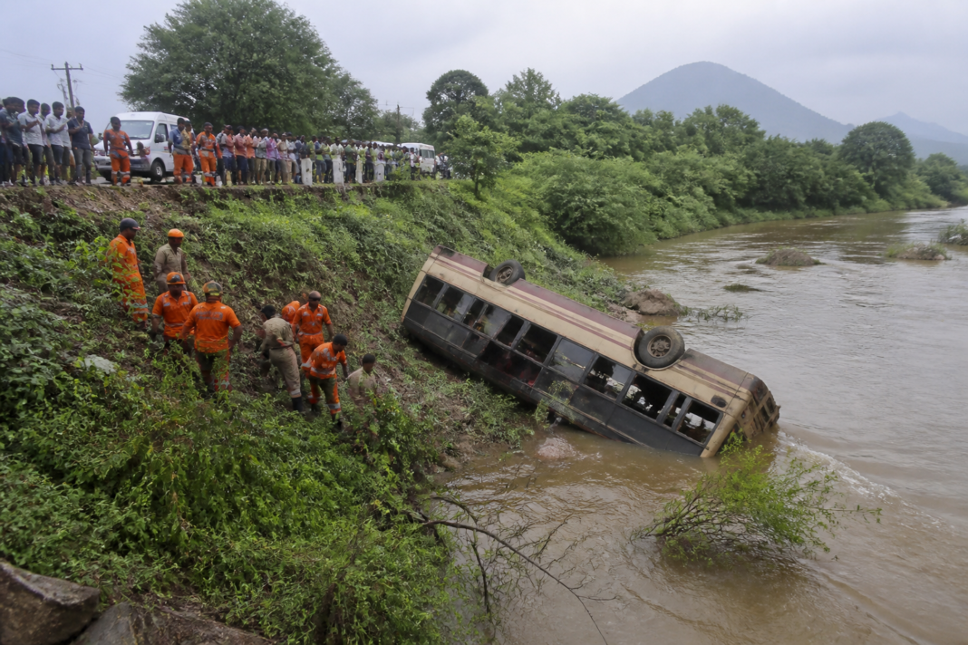 Rescue teams responding to the Tenkasi bus accident near the Azhutha Kanni river