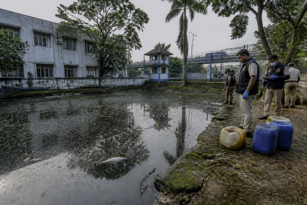 Kolkata pond poisoning investigation at a water body inside the KAP headquarters in Cossipore