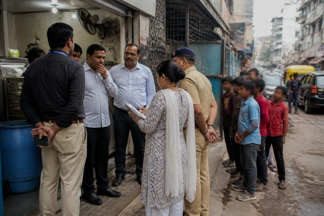 Bengaluru child labour inspection at an urban commercial establishment