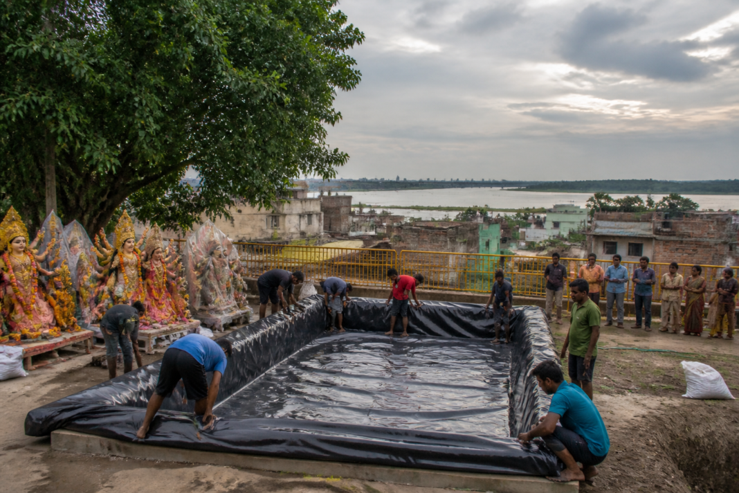 Yamuna idol immersion ban sign near a designated artificial pond in Delhi