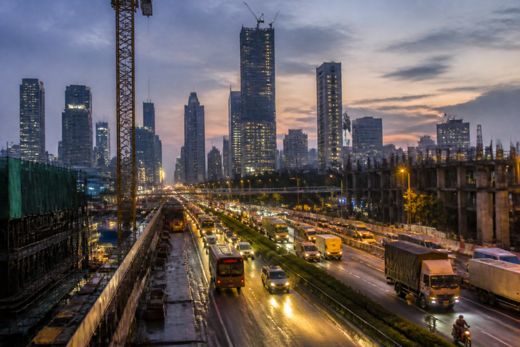 Fed rate hike impact on India shown through Mumbai financial district and urban infrastructure