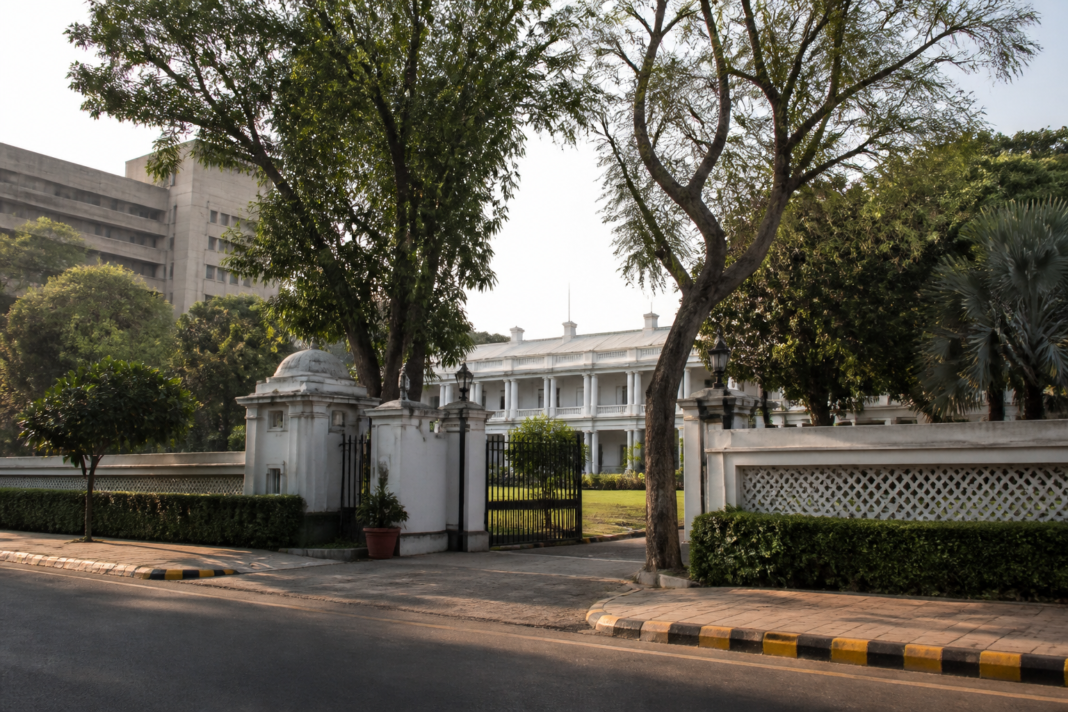 Delhi Gymkhana Club eviction dispute involving its Safdarjung Road premises
