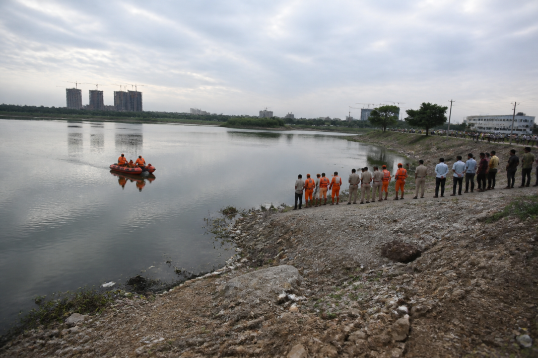 Patancheru lake drowning site near Neredukunta Cheruvu after a fatal idol immersion