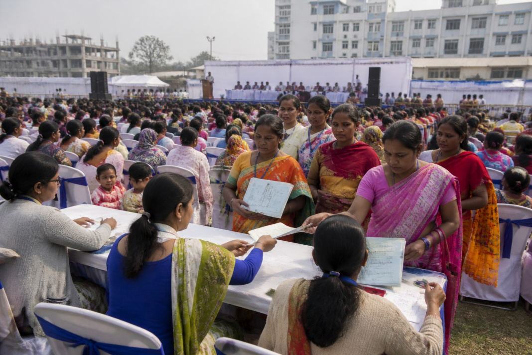 Annapurna Yojana Bengal beneficiaries at a state welfare event in West Bengal
