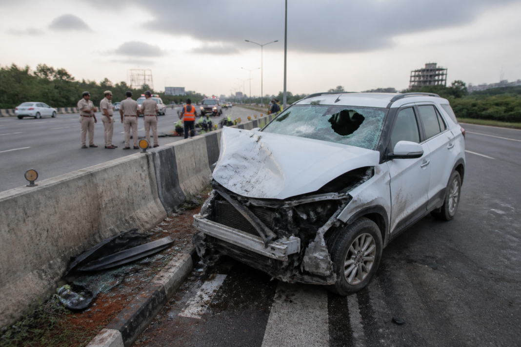 Representation of an NH-44 accident near Shamshabad involving a highway divider and damaged vehicle.
