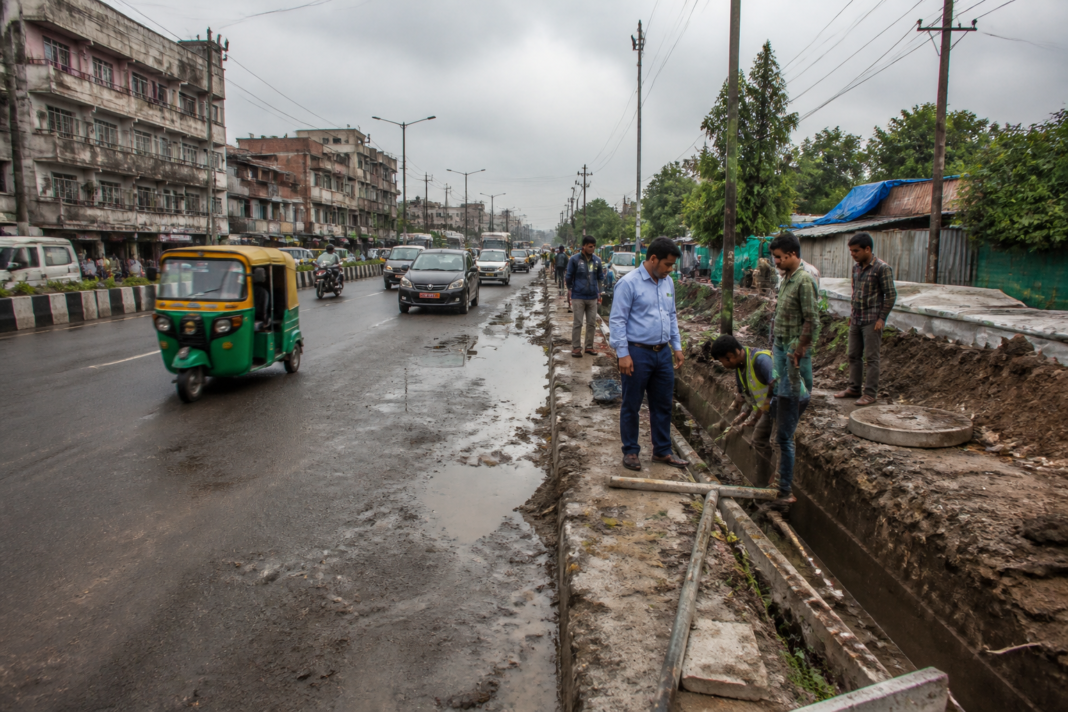 Burari Road upgrade plans include drainage works to reduce waterlogging in Delhi.