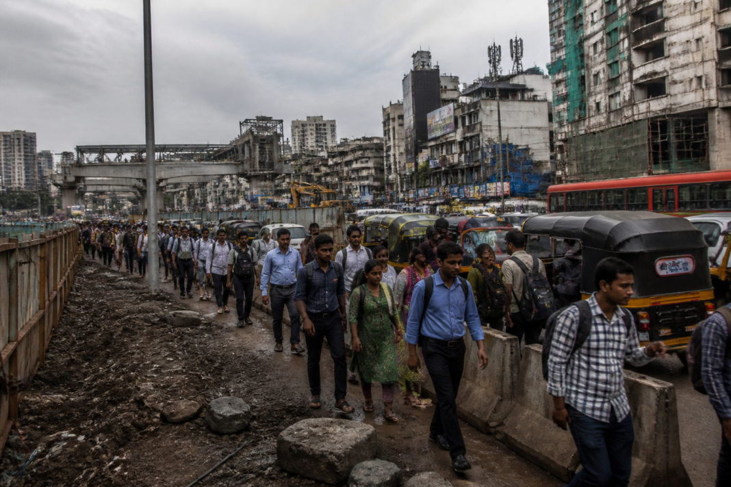 Kalyan railway station area affected by delayed Smart City development works and traffic congestion