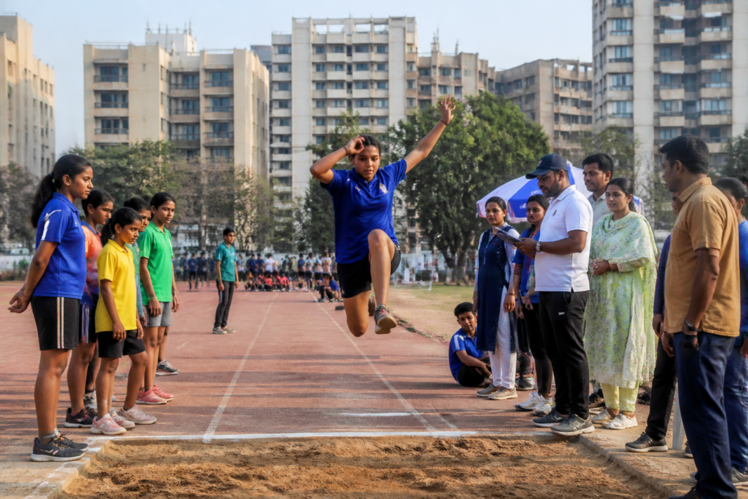 Navi Mumbai sports competition with school students taking part in a civic-organised event