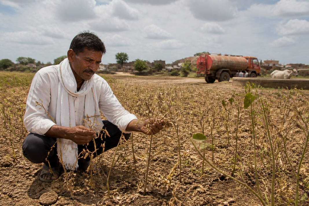 Maharashtra drought response covering damaged crops and rural water supply needs