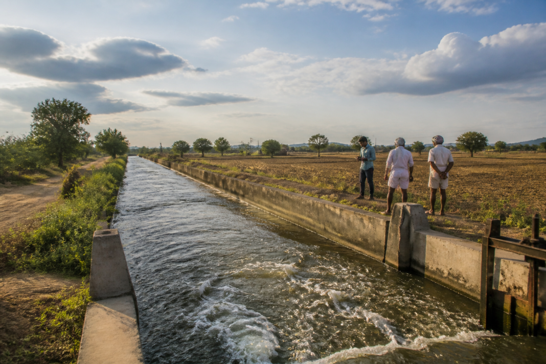 Jurala water release supporting irrigation near Telangana farmland