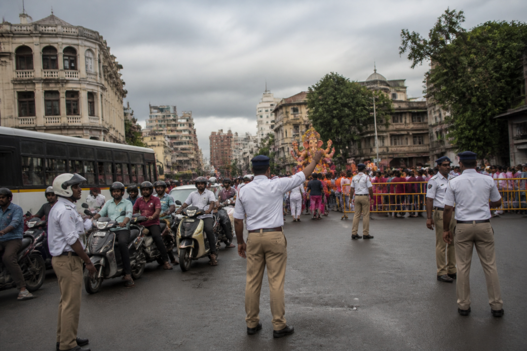 Pune Ganesh Visarjan traffic diversions on a crowded city road