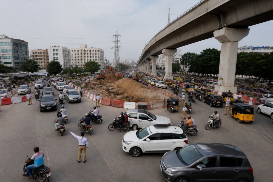 Khajaguda traffic diversions affecting vehicles near the Hyderabad junction