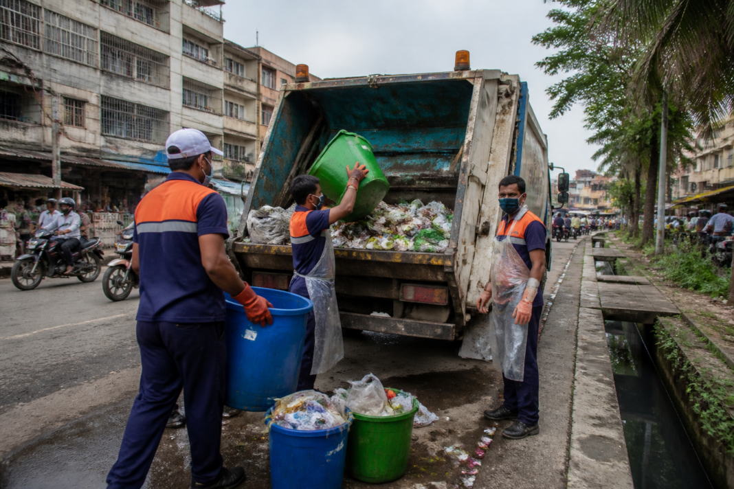 Vasai-Virar waste tender controversy involving municipal sanitation services and waste collection