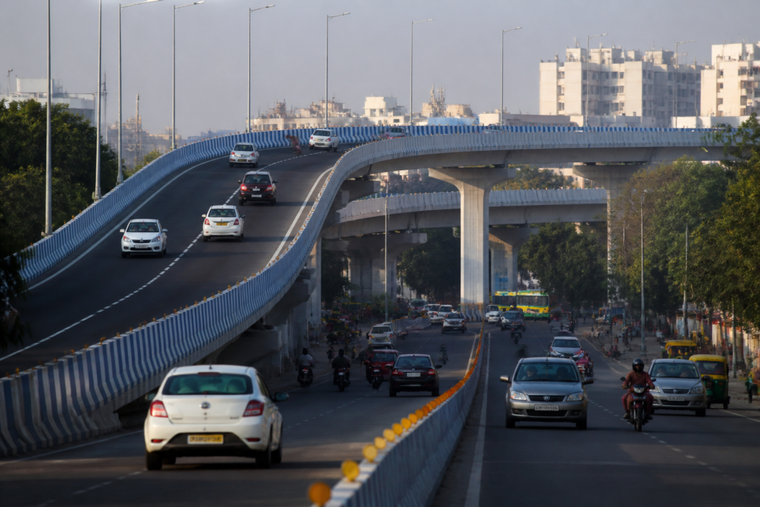 Barapullah Phase 3 corridor elevated road in Delhi connecting Mayur Vihar and Sarai Kale Khan