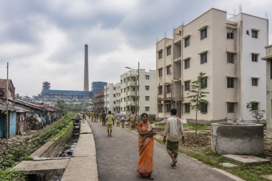 Affordable housing for jute mill workers near an ageing jute mill settlement in West Bengal