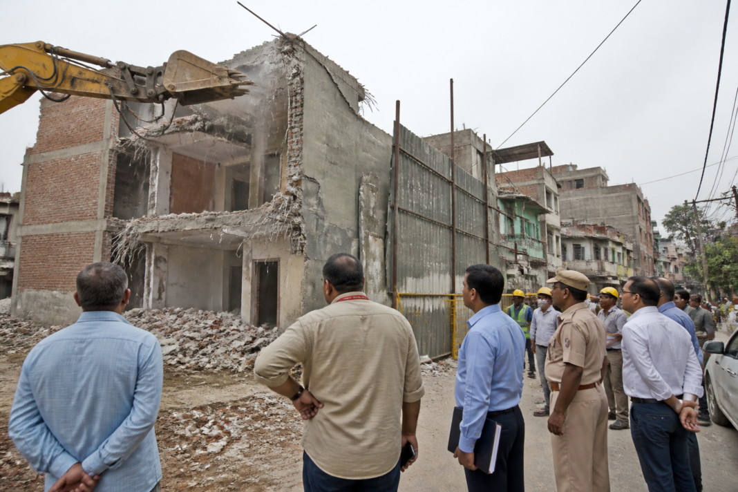 MCD demolition drive targeting unauthorised construction in a Delhi neighbourhood