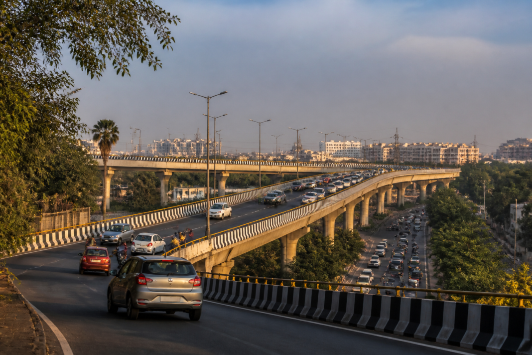 Barapullah Phase III elevated corridor carrying traffic across Delhi’s Yamuna route