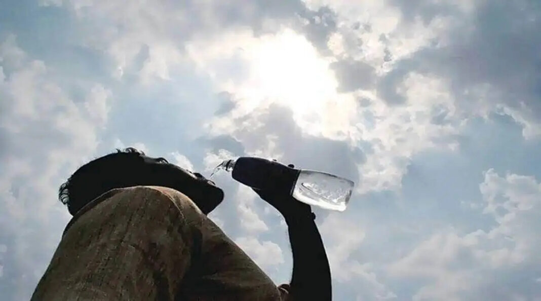 Pune Heat Surge Sets 22-Year October Record at 35.9°C