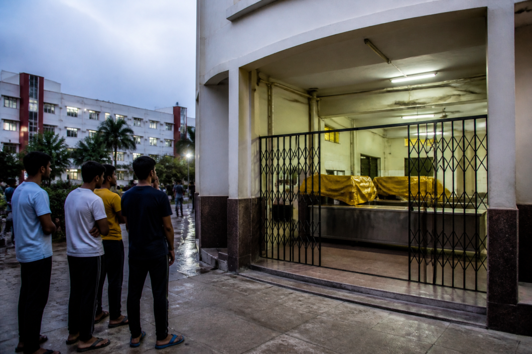 Lucknow University hostel mess closed after suspected food poisoning among students