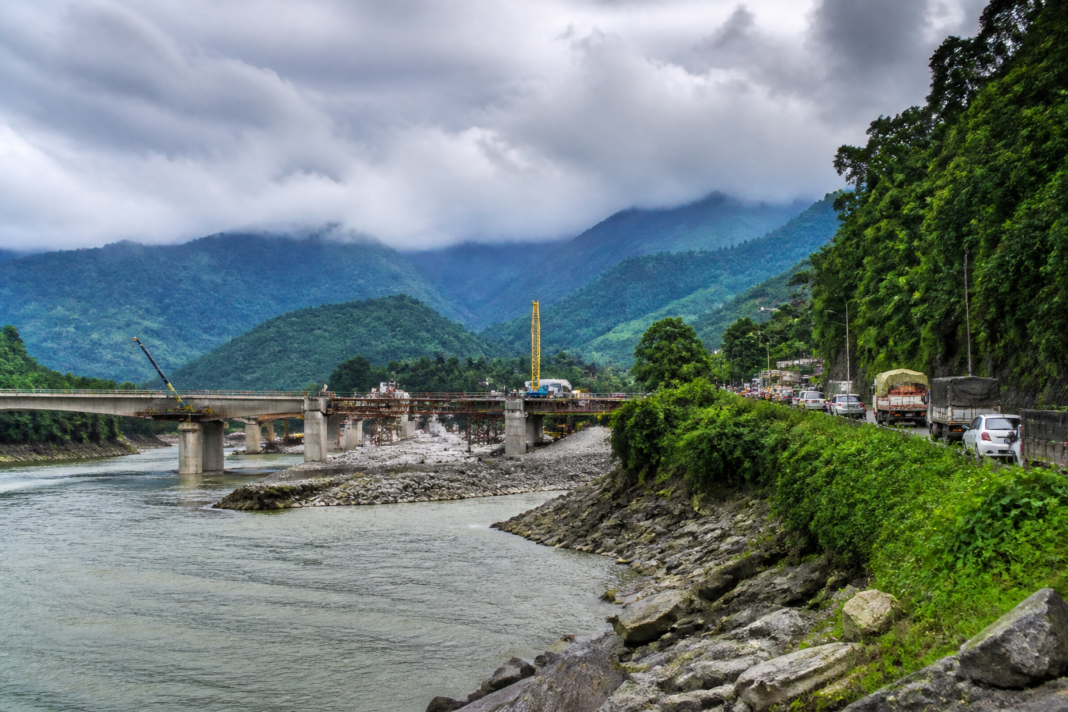 Sevoke six-lane bridge project across the Teesta River in Darjeeling