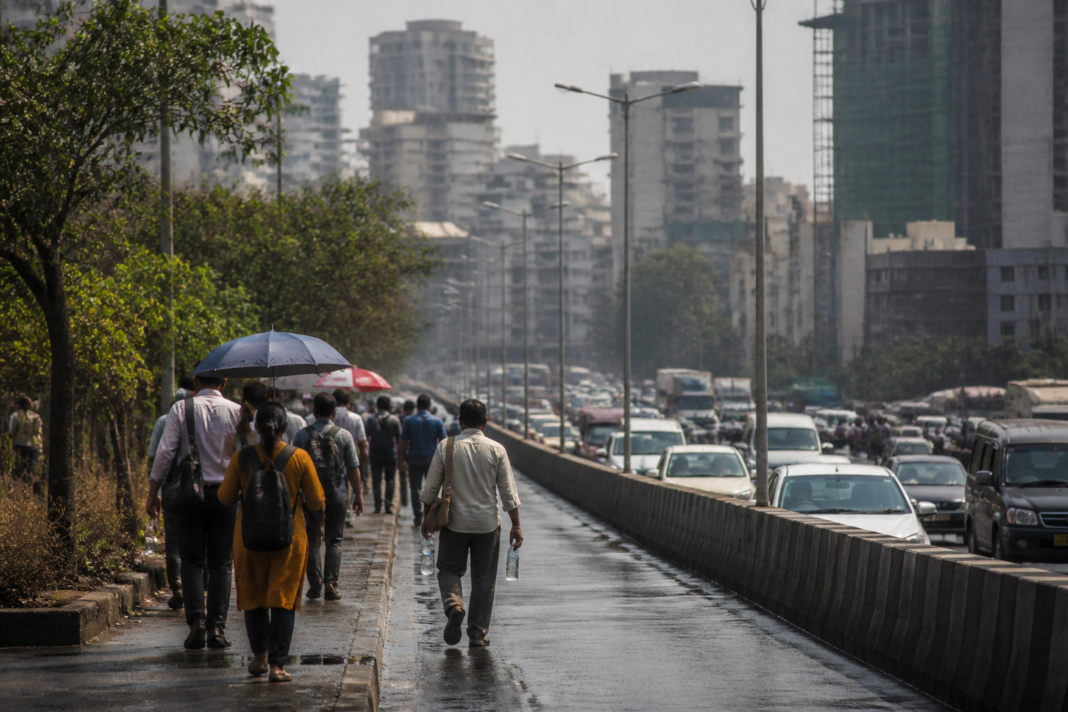 Mumbai streets under hot and humid conditions during the Konkan weather yellow alert