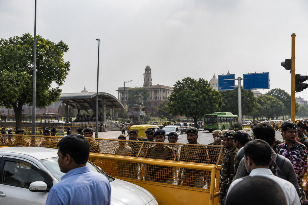 Jantar Mantar security barricades and police deployment disrupting traffic in central Delhi