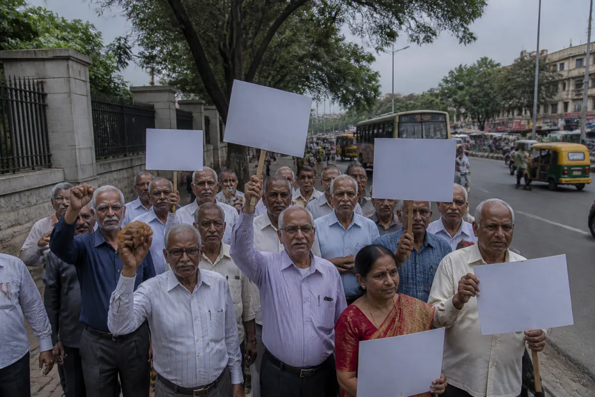 Image accompanying EPS-95 Pension Protest Intensifies in Bengaluru Over ₹7,500 Demand, from Urban Acres